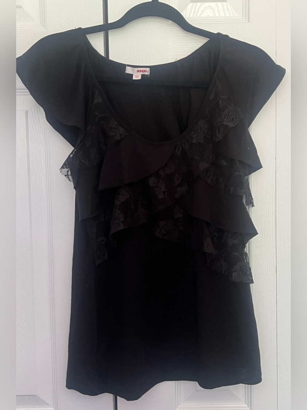 Bongo Vintage Ruffled Black Women’s Top with Lace Detail